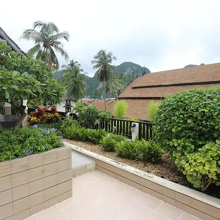 Phi Phi Banyan Villa-2
